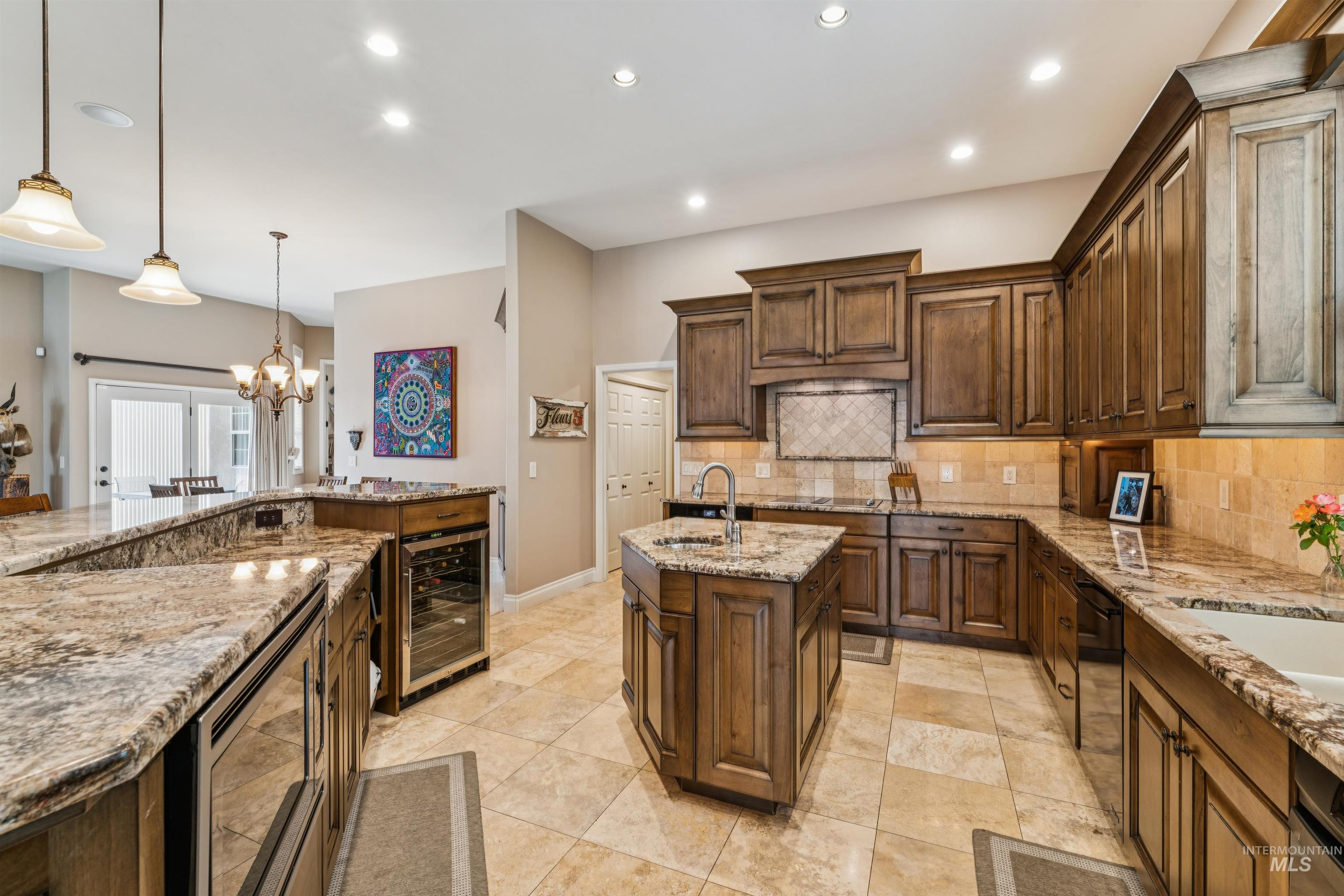 719 Parkside Way Property Photo 15