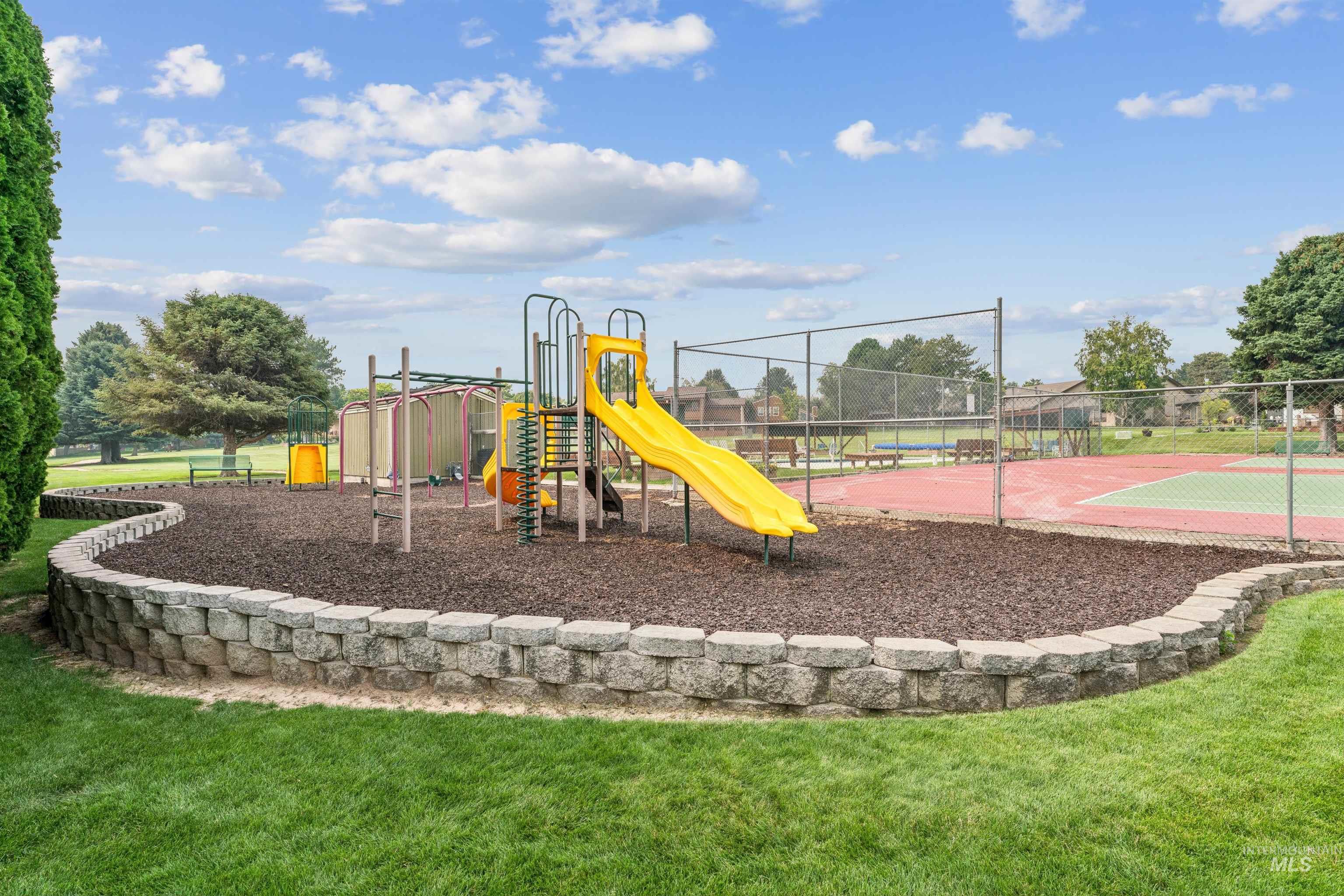 719 Parkside Way Property Photo 42