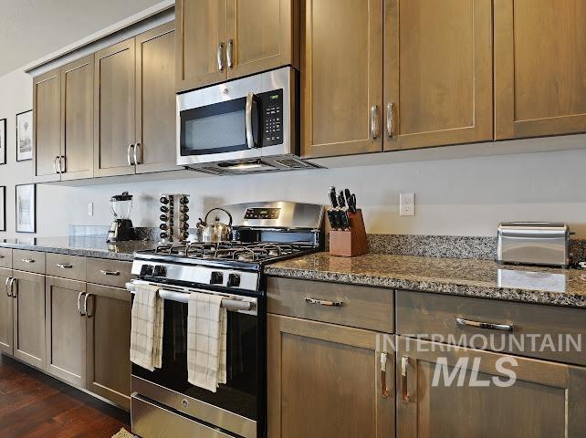 9185 W Tillamook Dr Property Photo 12