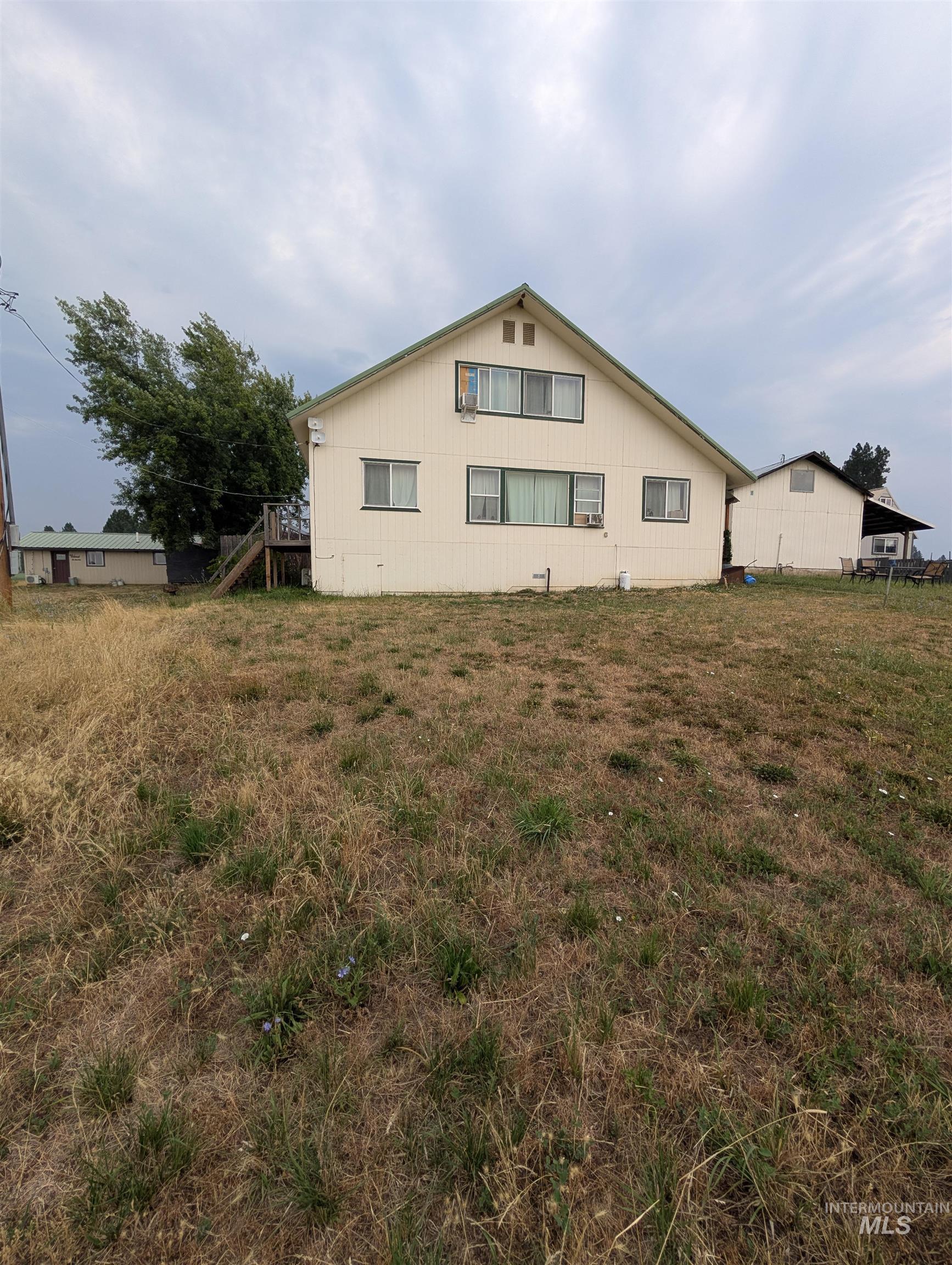 266 Trenary Road Property Photo 2