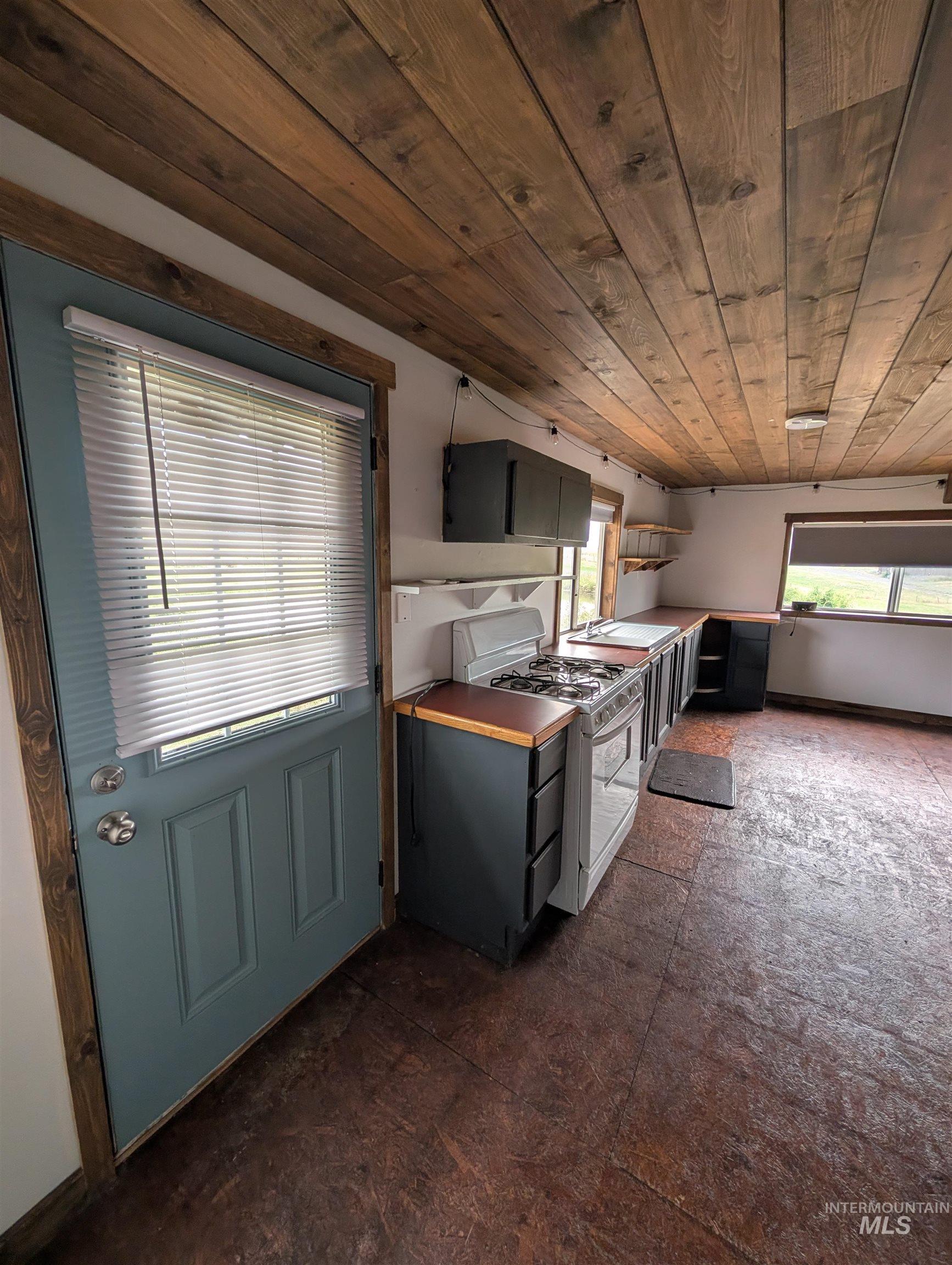 266 Trenary Road Property Photo 31
