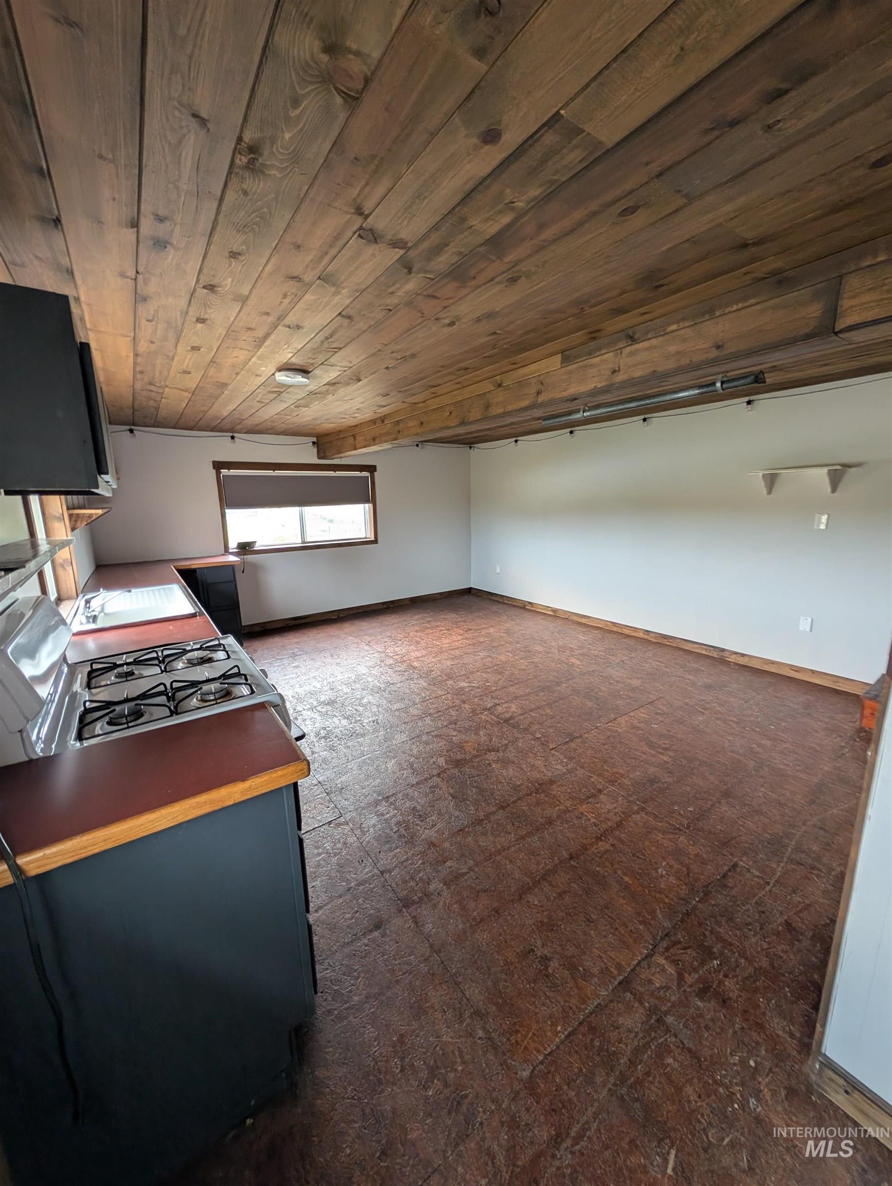 266 Trenary Road Property Photo 33