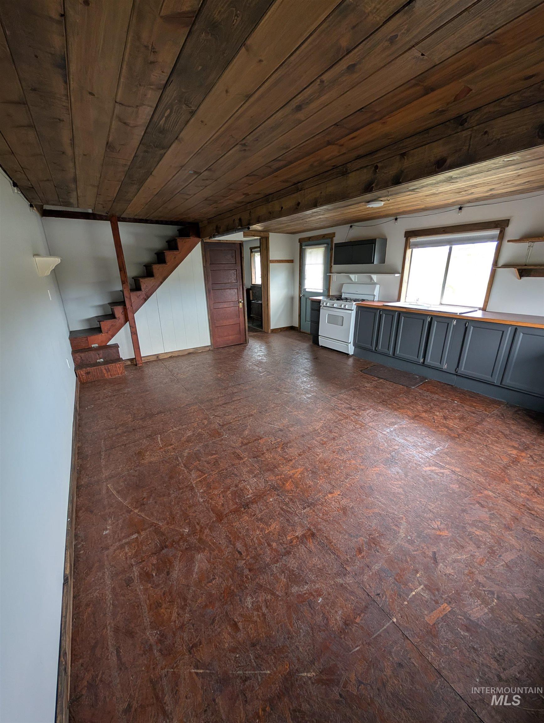 266 Trenary Road Property Photo 34