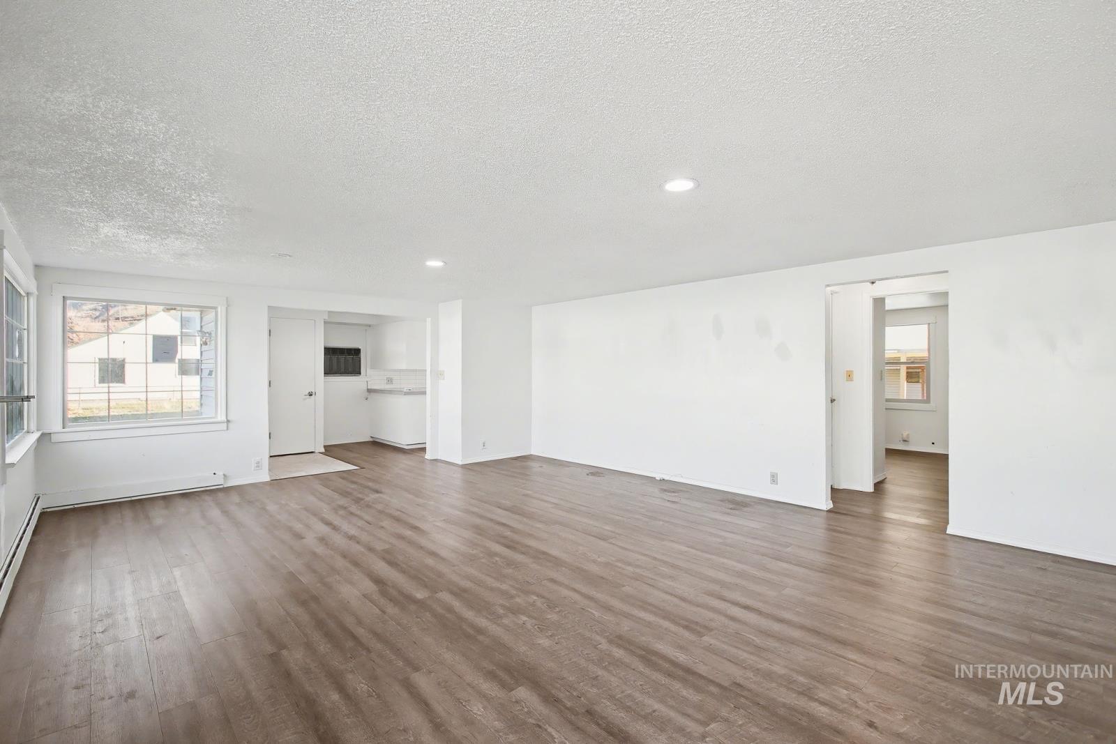 1830 Columbia Street Property Photo 6