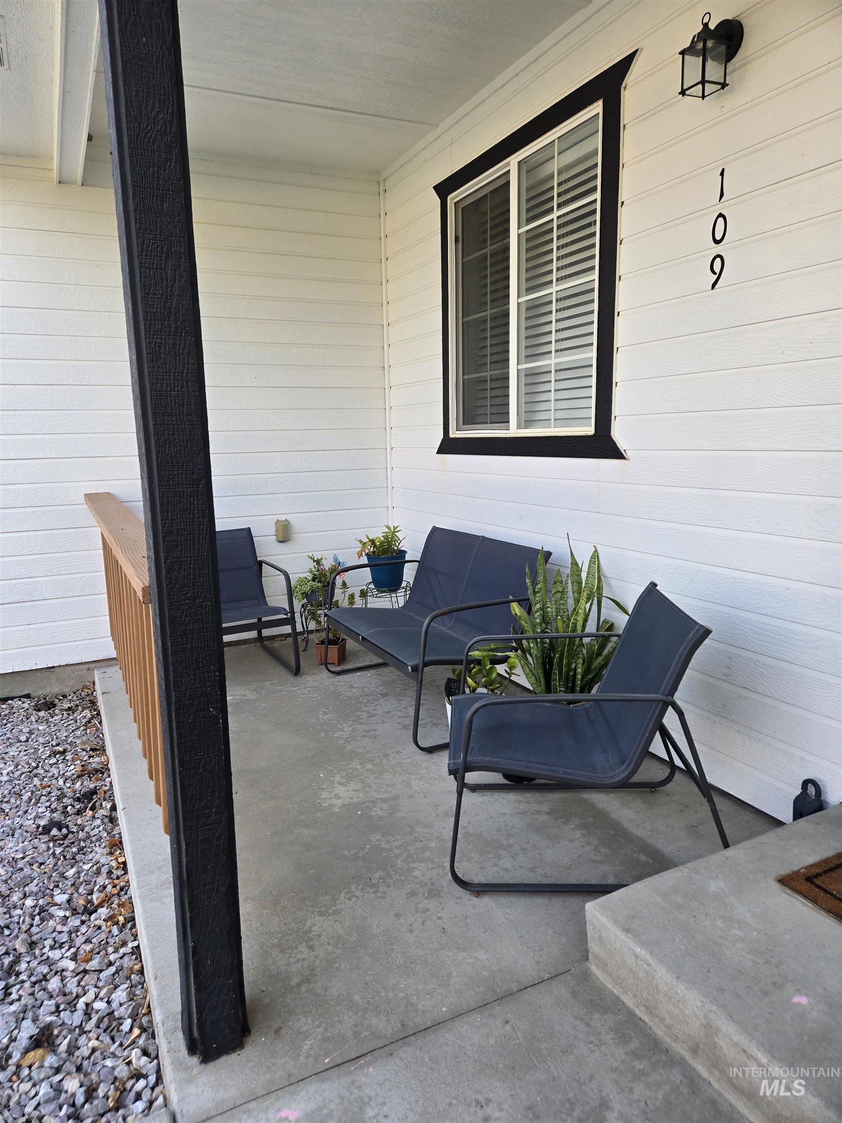 109 Rose Petal Ct. Property Photo 16