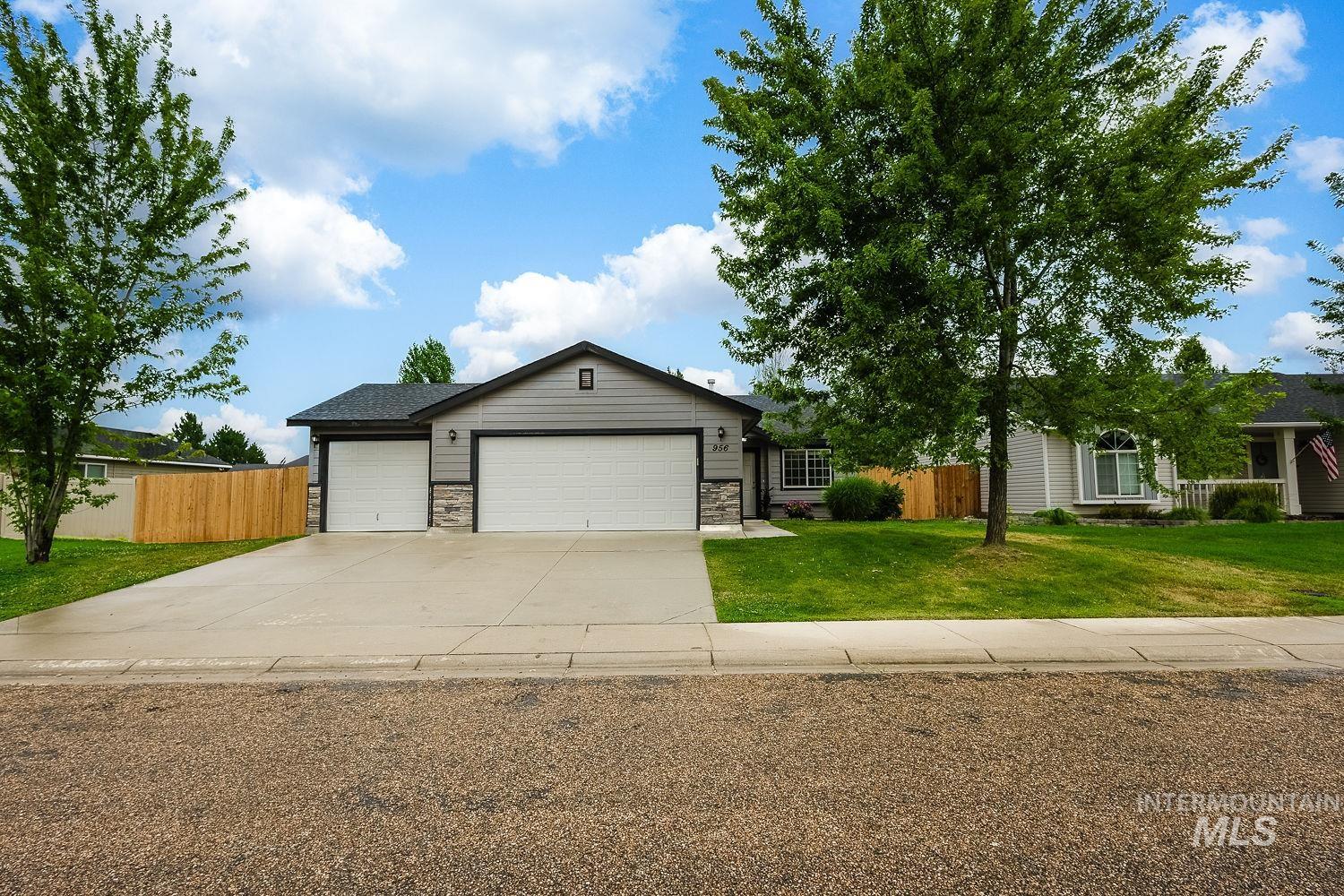 956 S Hebgon Lake Ave Property Photo 6