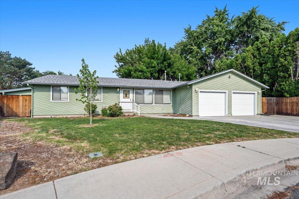 10675 W. Cranberry Ct. Property Photo 4