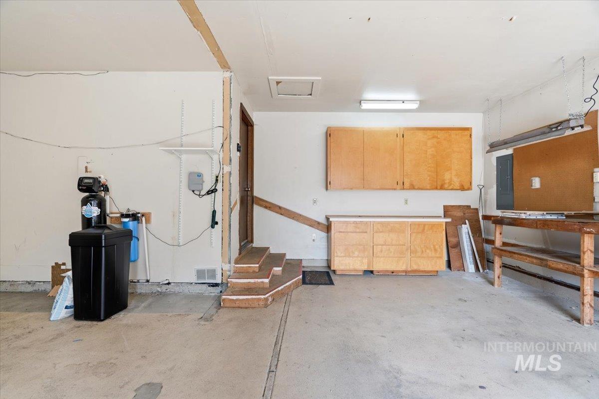 10675 W. Cranberry Ct. Property Photo 32