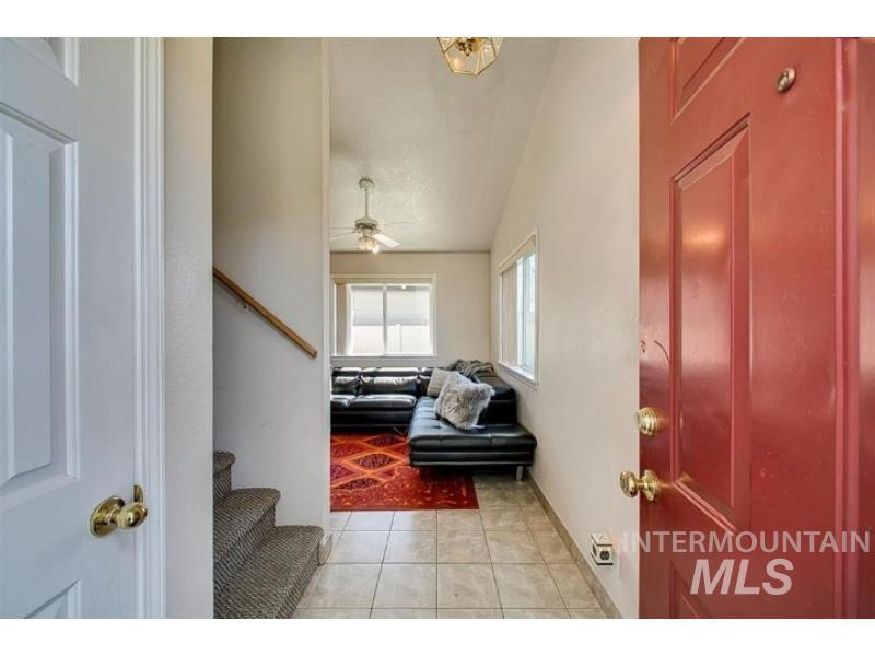 7919 And 7921 W Colehaven Ct Property Photo 3