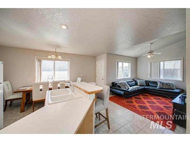 7919 And 7921 W Colehaven Ct Property Photo 8