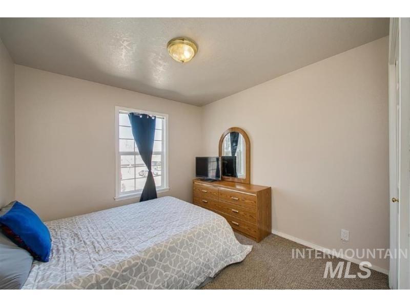 7919 And 7921 W Colehaven Ct Property Photo 19
