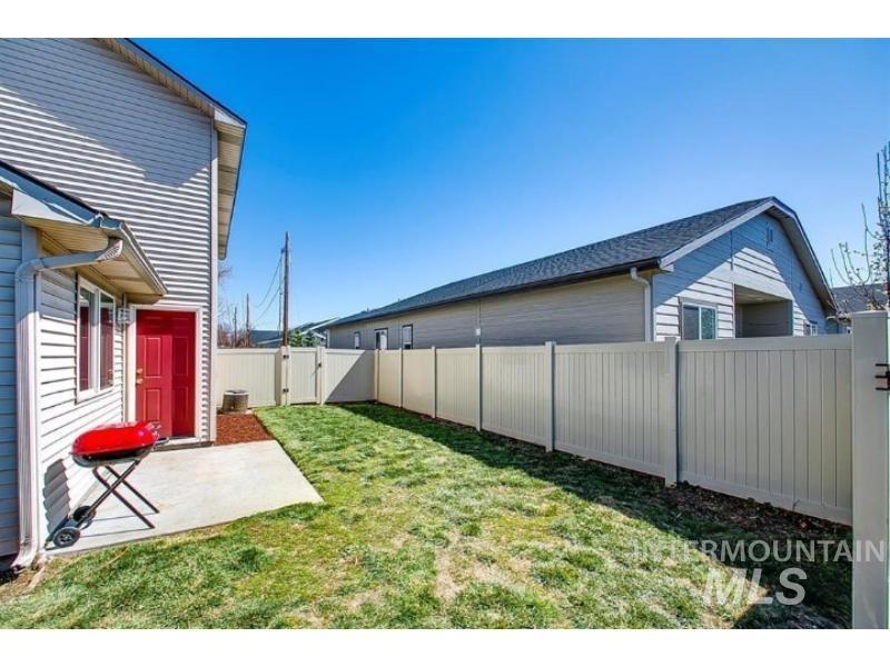 7919 And 7921 W Colehaven Ct Property Photo 23