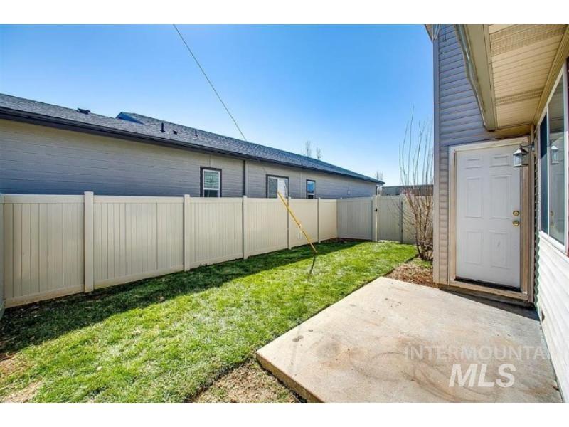 7919 And 7921 W Colehaven Ct Property Photo 26