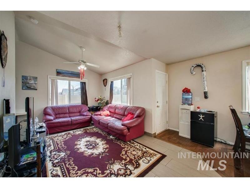 7919 And 7921 W Colehaven Ct Property Photo 33