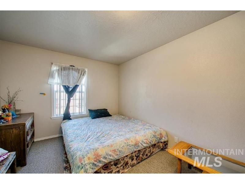 7919 And 7921 W Colehaven Ct Property Photo 42