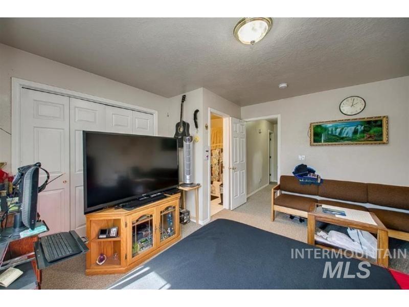 7919 And 7921 W Colehaven Ct Property Photo 47