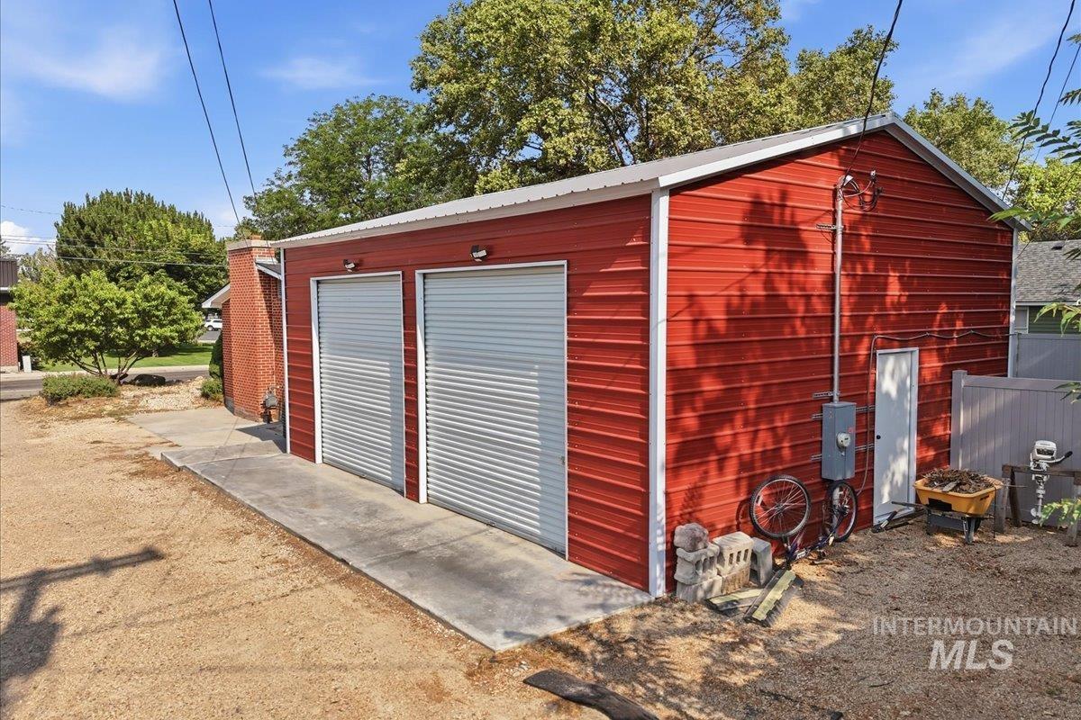 2607 S Montana Property Photo 27