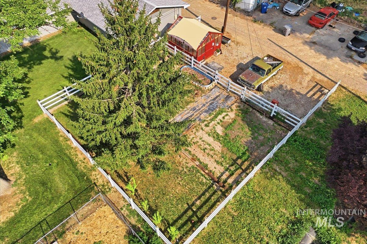 2607 S Montana Property Photo 32