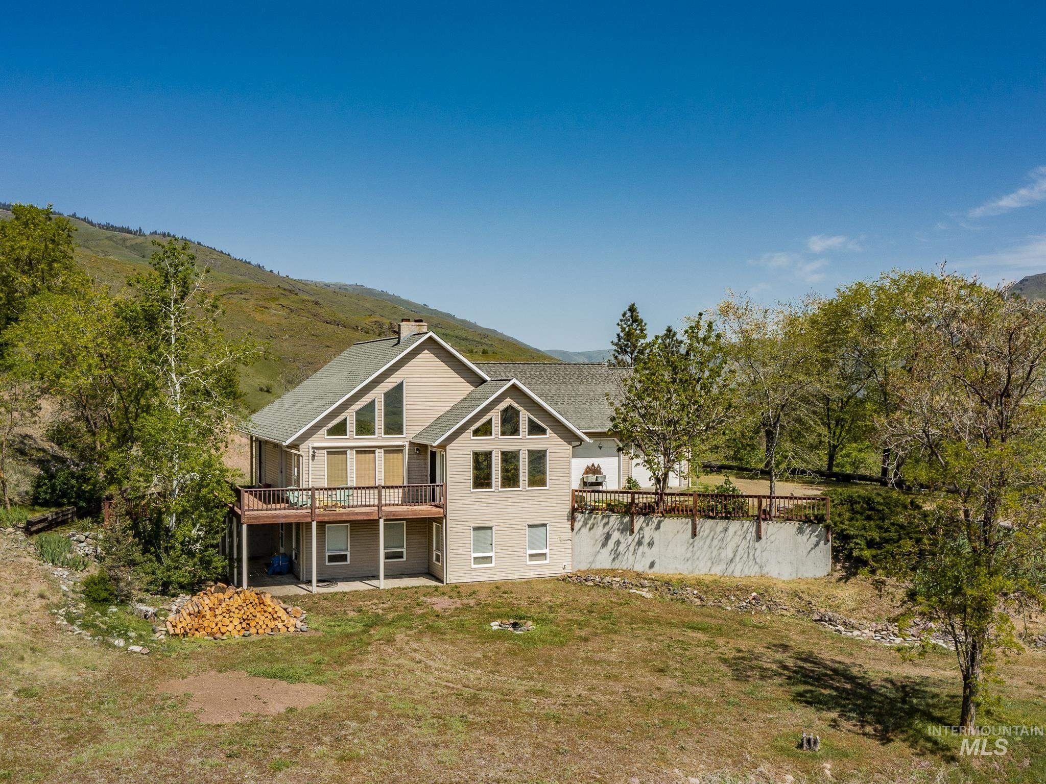 160 Buckhorn Road Property Photo 3