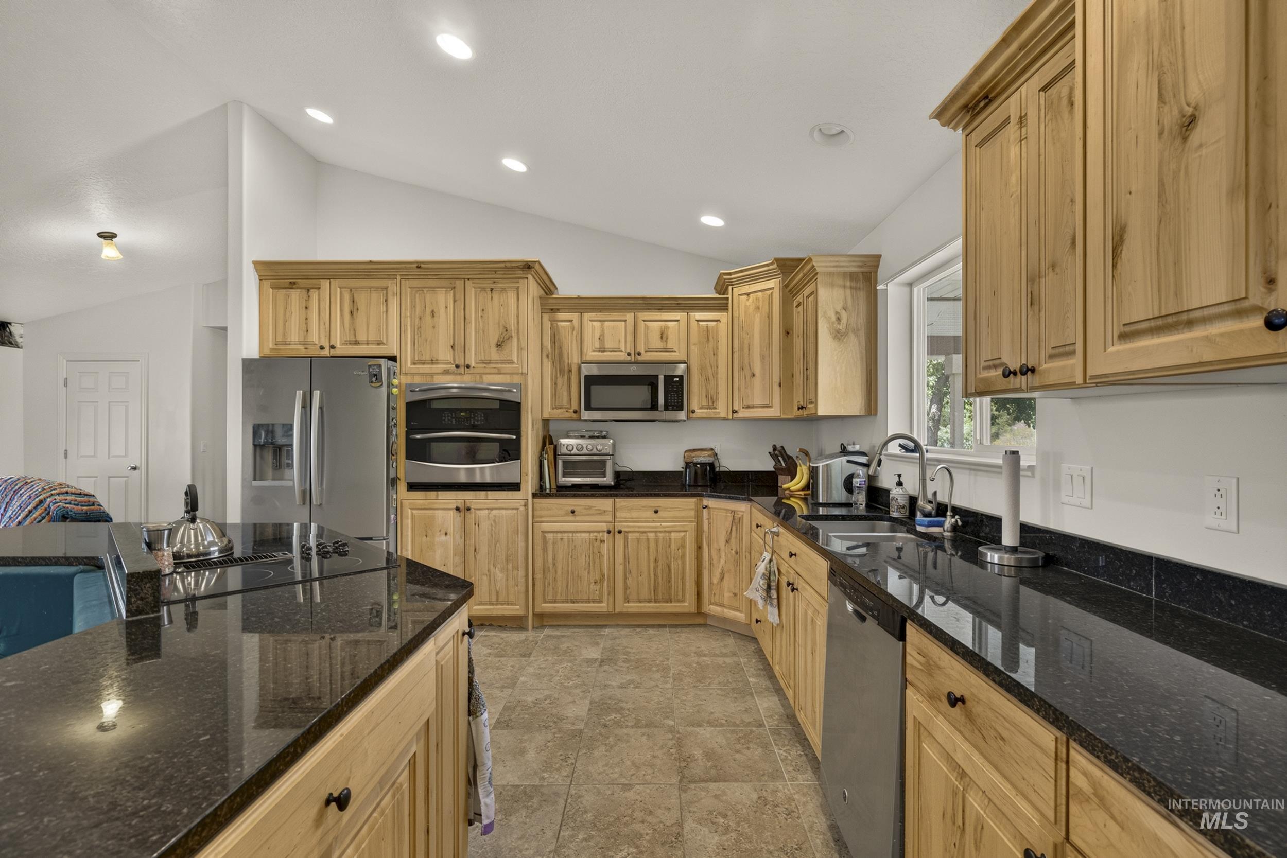 1457 E 4600 N Property Photo 4