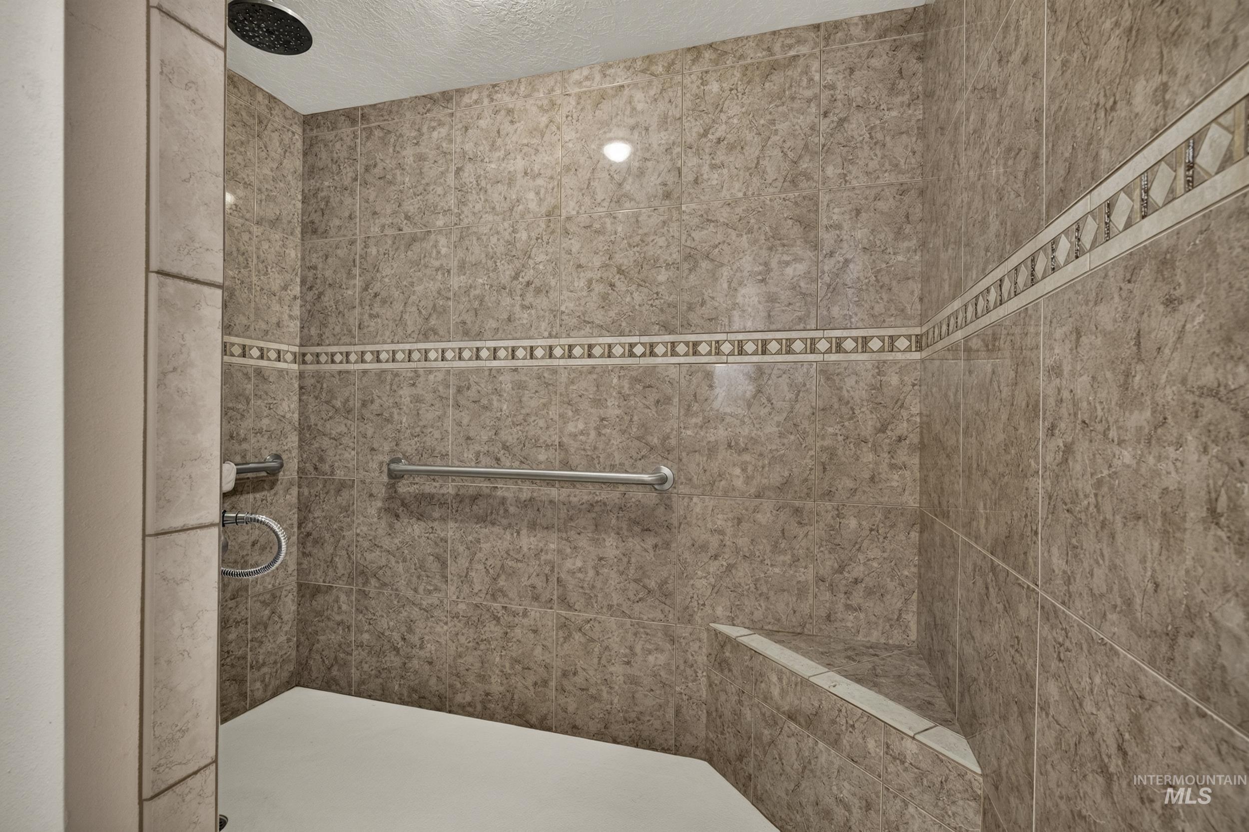 1457 E 4600 N Property Photo 9