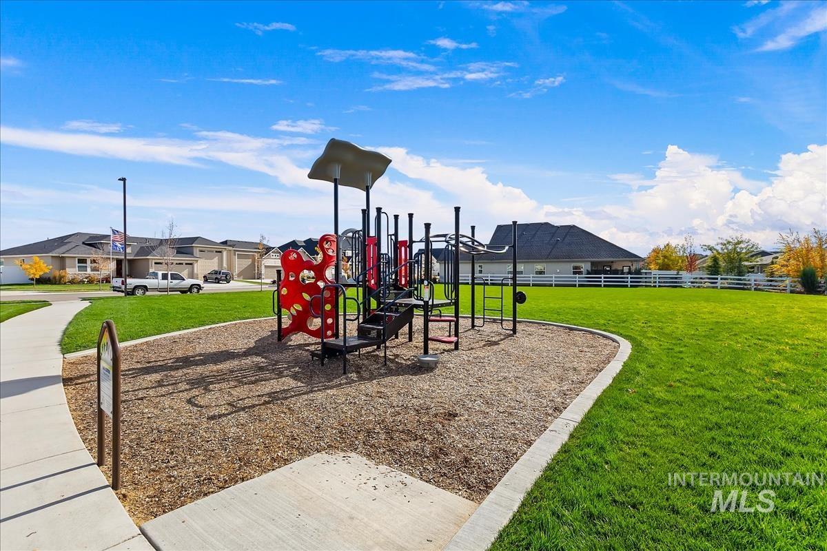 3106 E Mores Trail St Property Photo 32