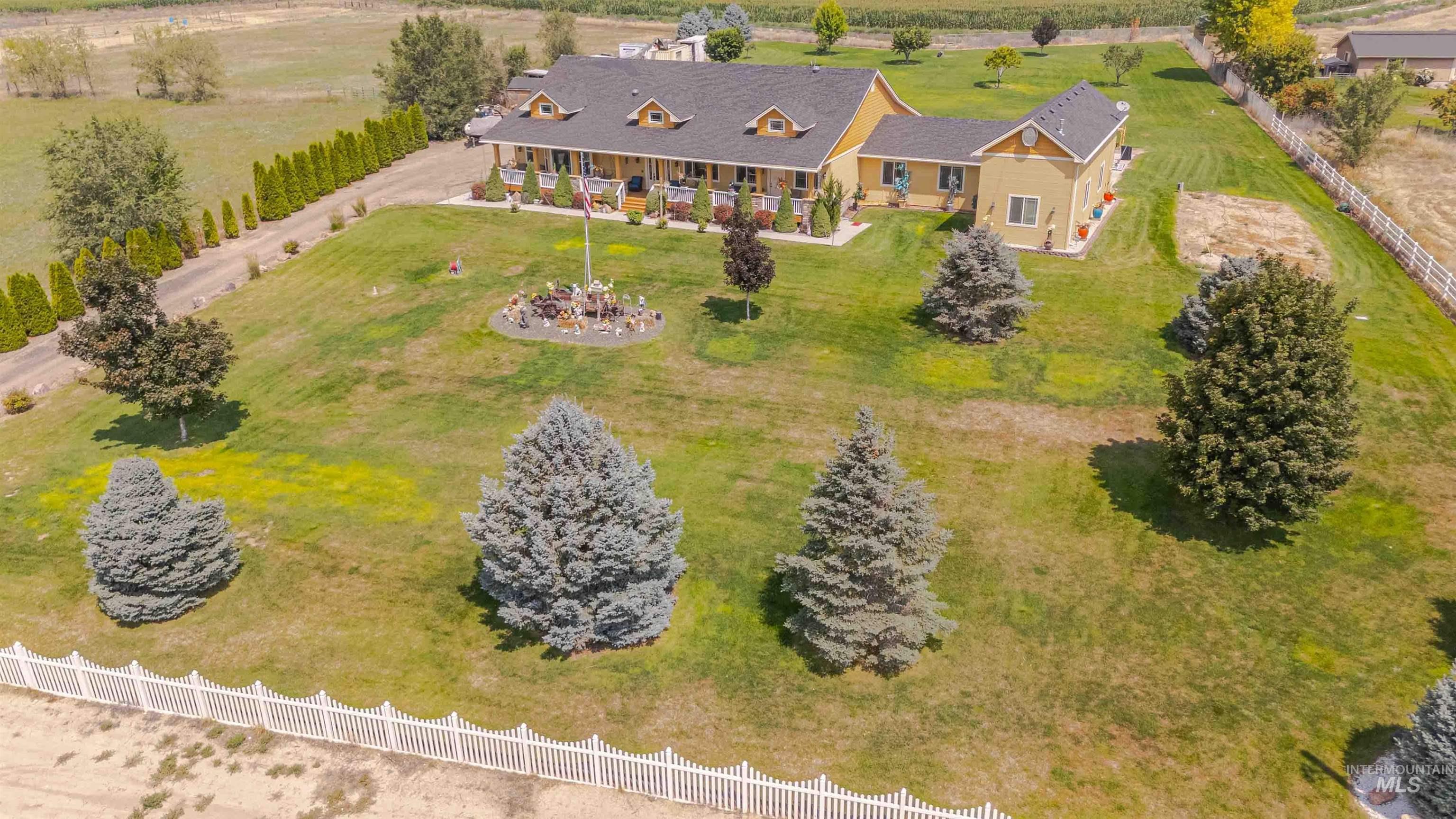 11378 Purple Sage Rd Property Photo 6