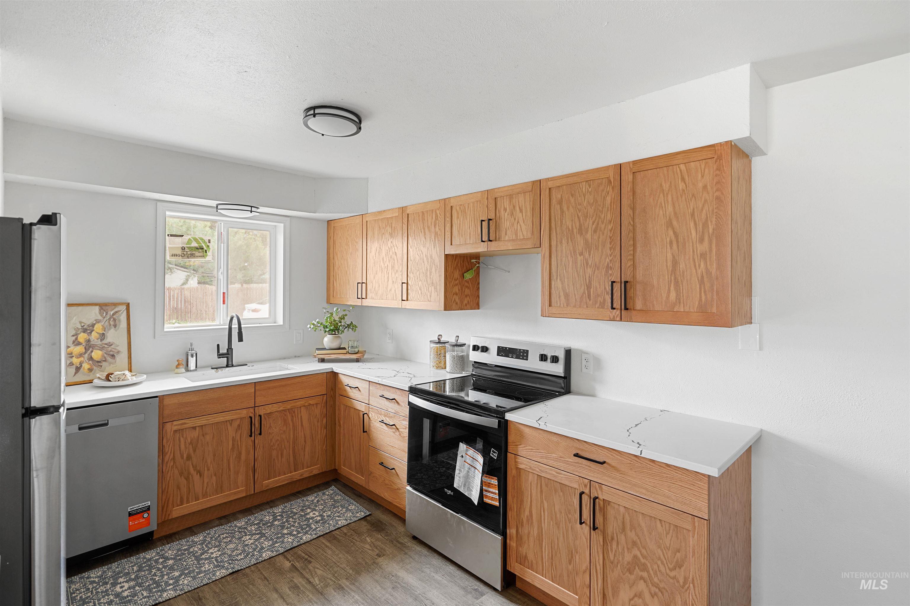 1441 E Street Property Photo 3