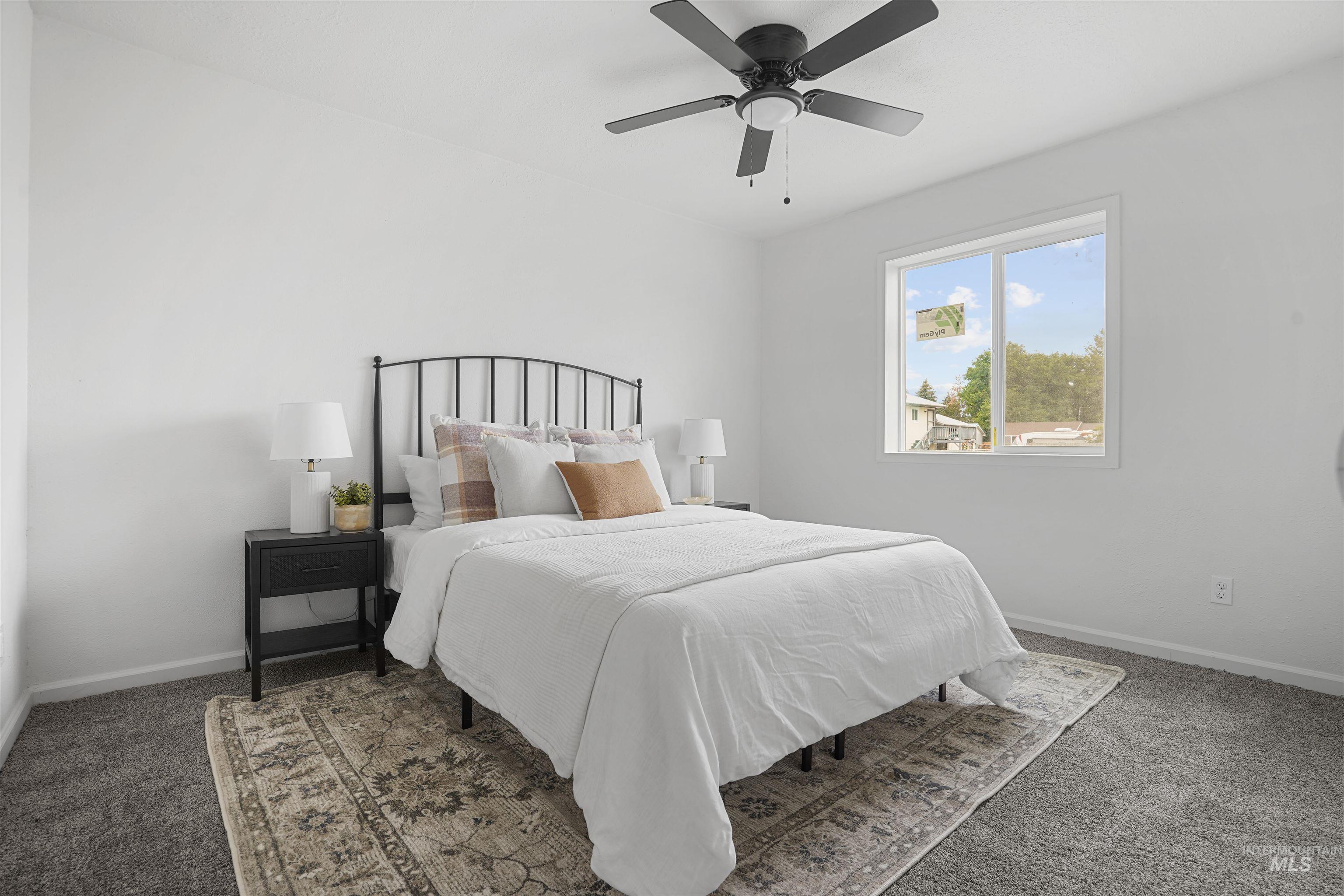 1441 E Street Property Photo 8