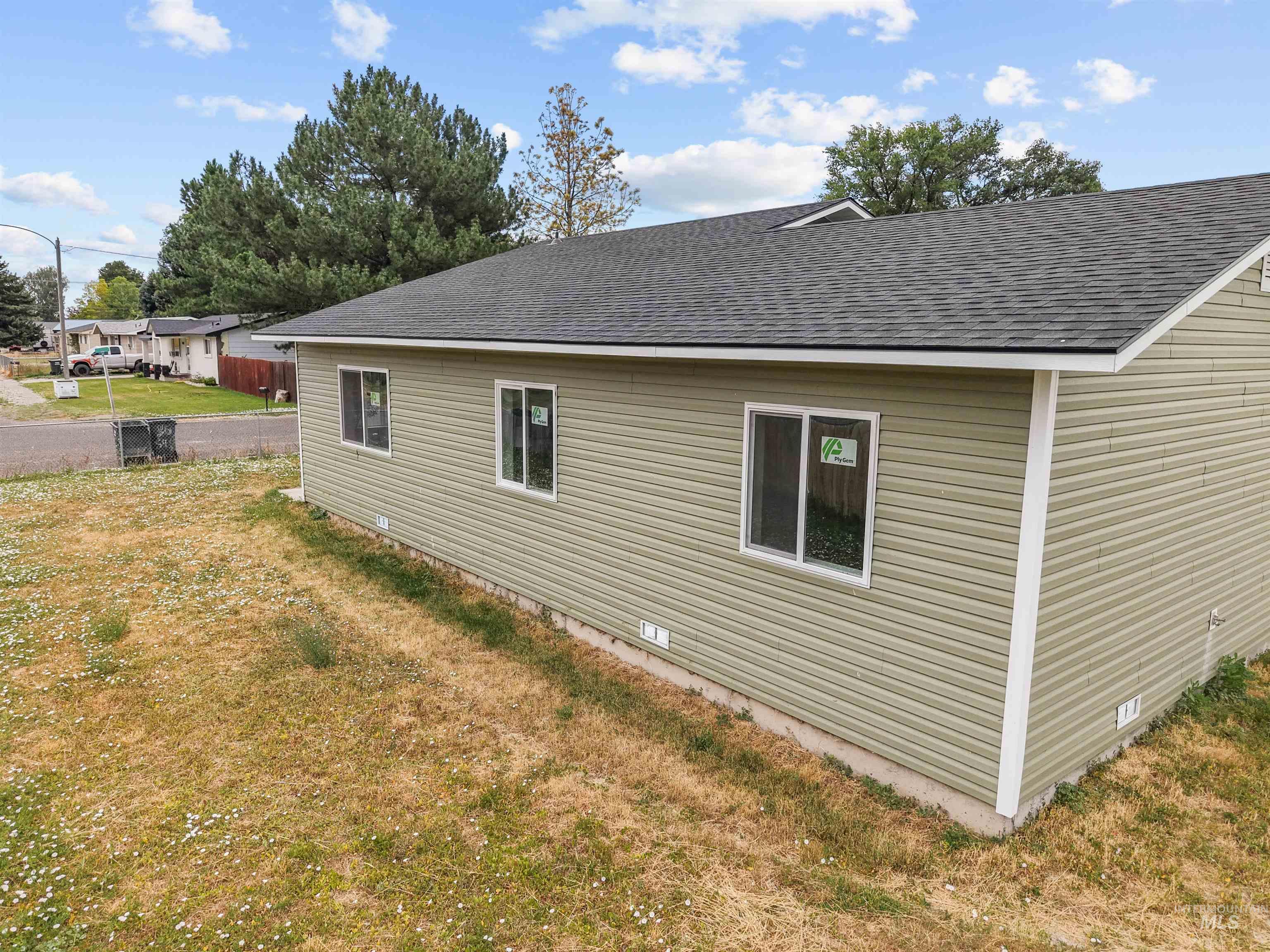 1441 E Street Property Photo 17