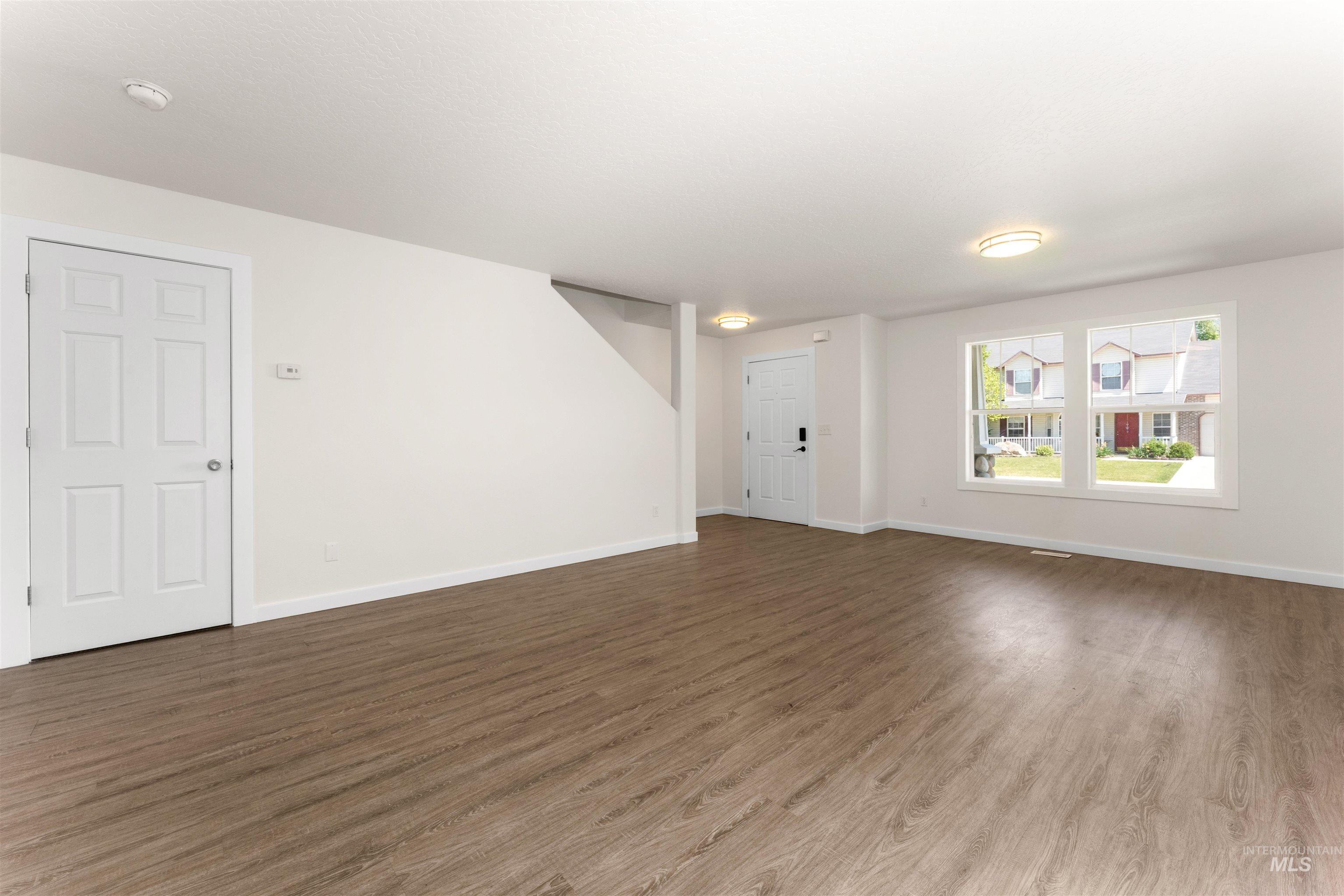 3421 N Tweedbrook Pl. Property Photo 4
