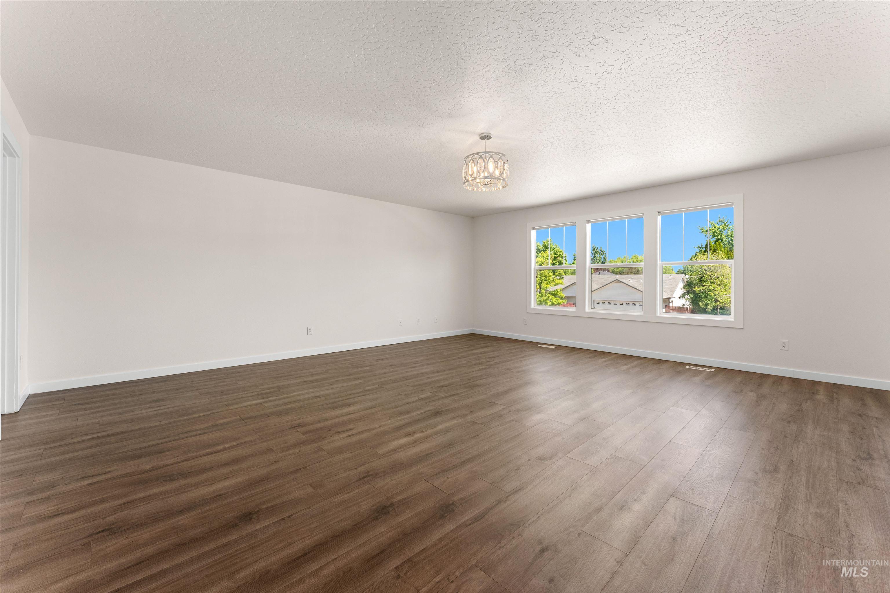 3421 N Tweedbrook Pl. Property Photo 24