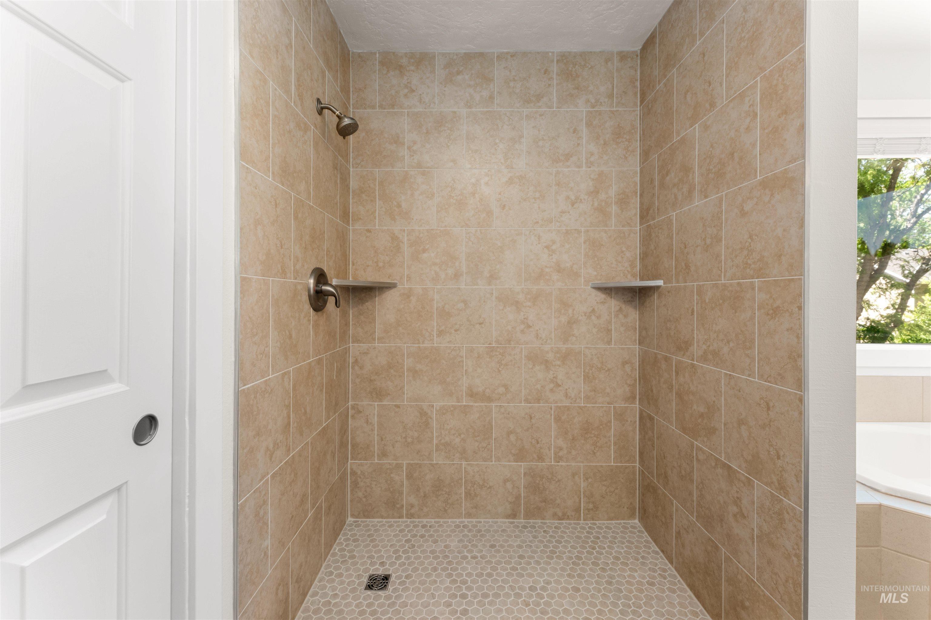 3421 N Tweedbrook Pl. Property Photo 28