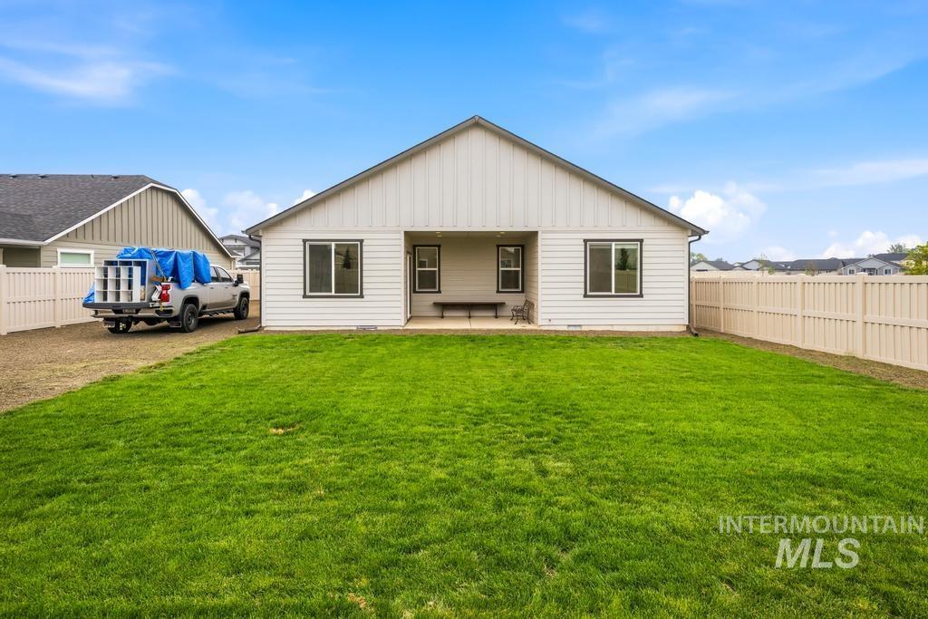 5790 E Lekeitio Village Dr Property Photo 35