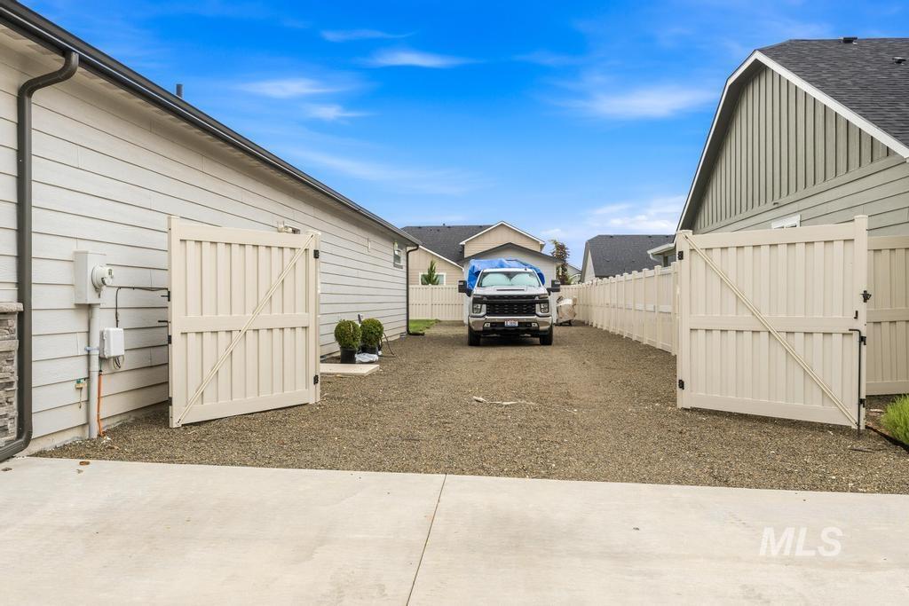 5790 E Lekeitio Village Dr Property Photo 40