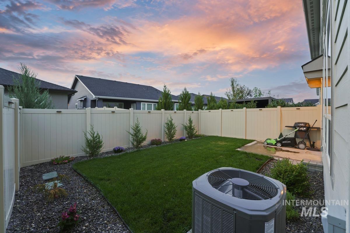 4678 W Riva Capri Property Photo 25