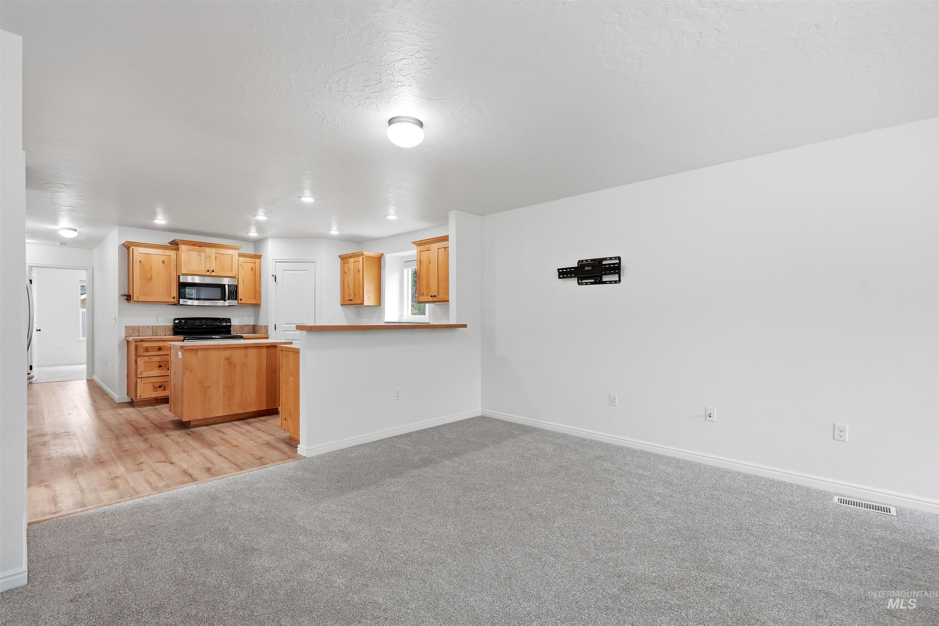 6219 W York Property Photo 12