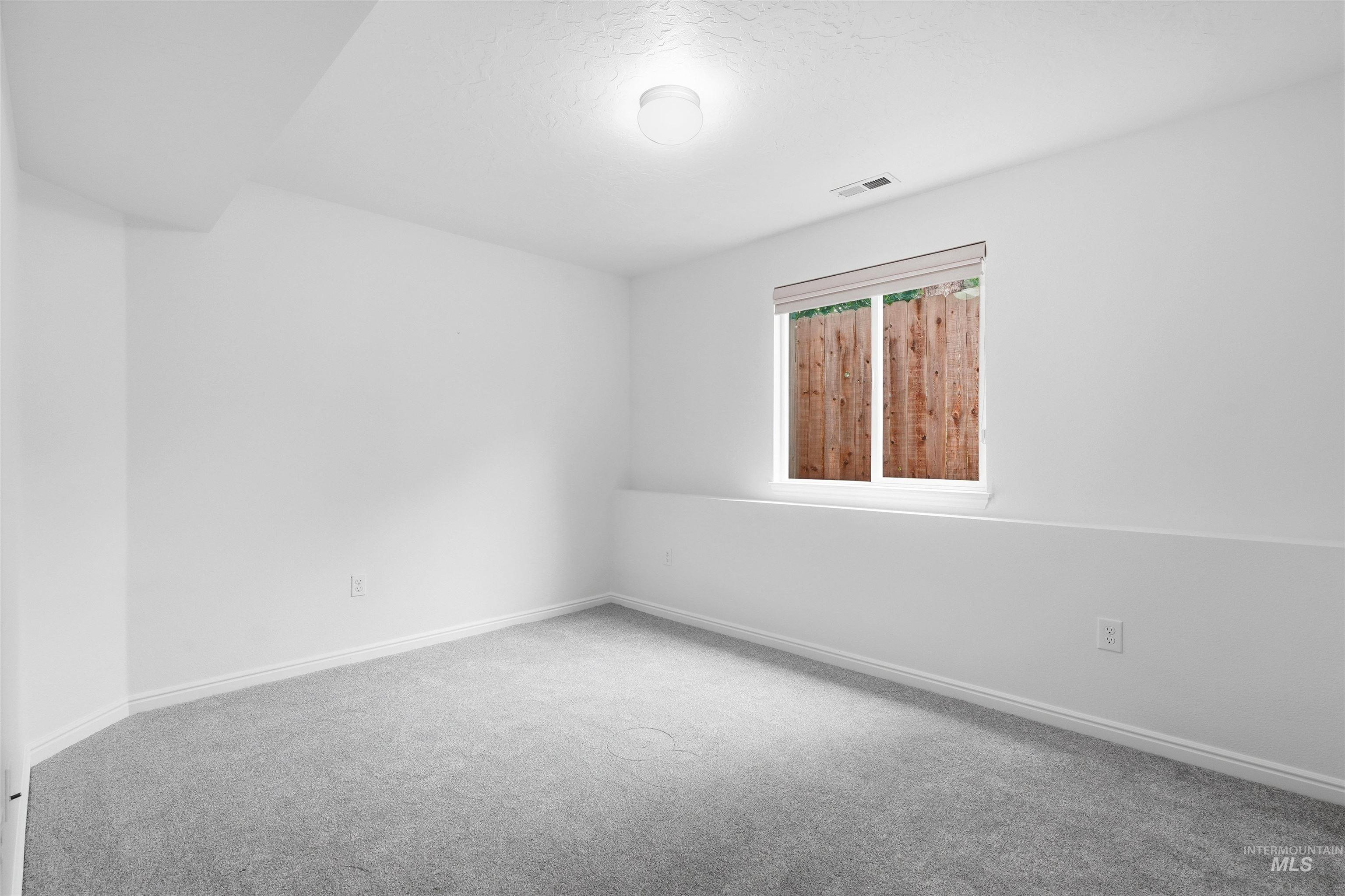 6219 W York Property Photo 22