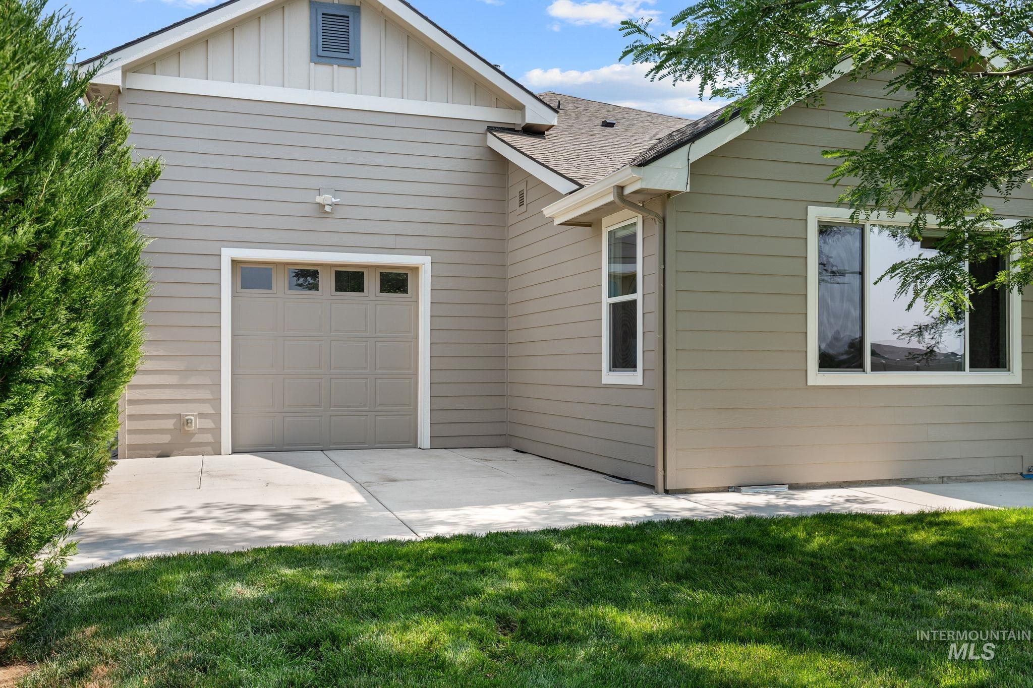 6211 E Path Dr Property Photo 46