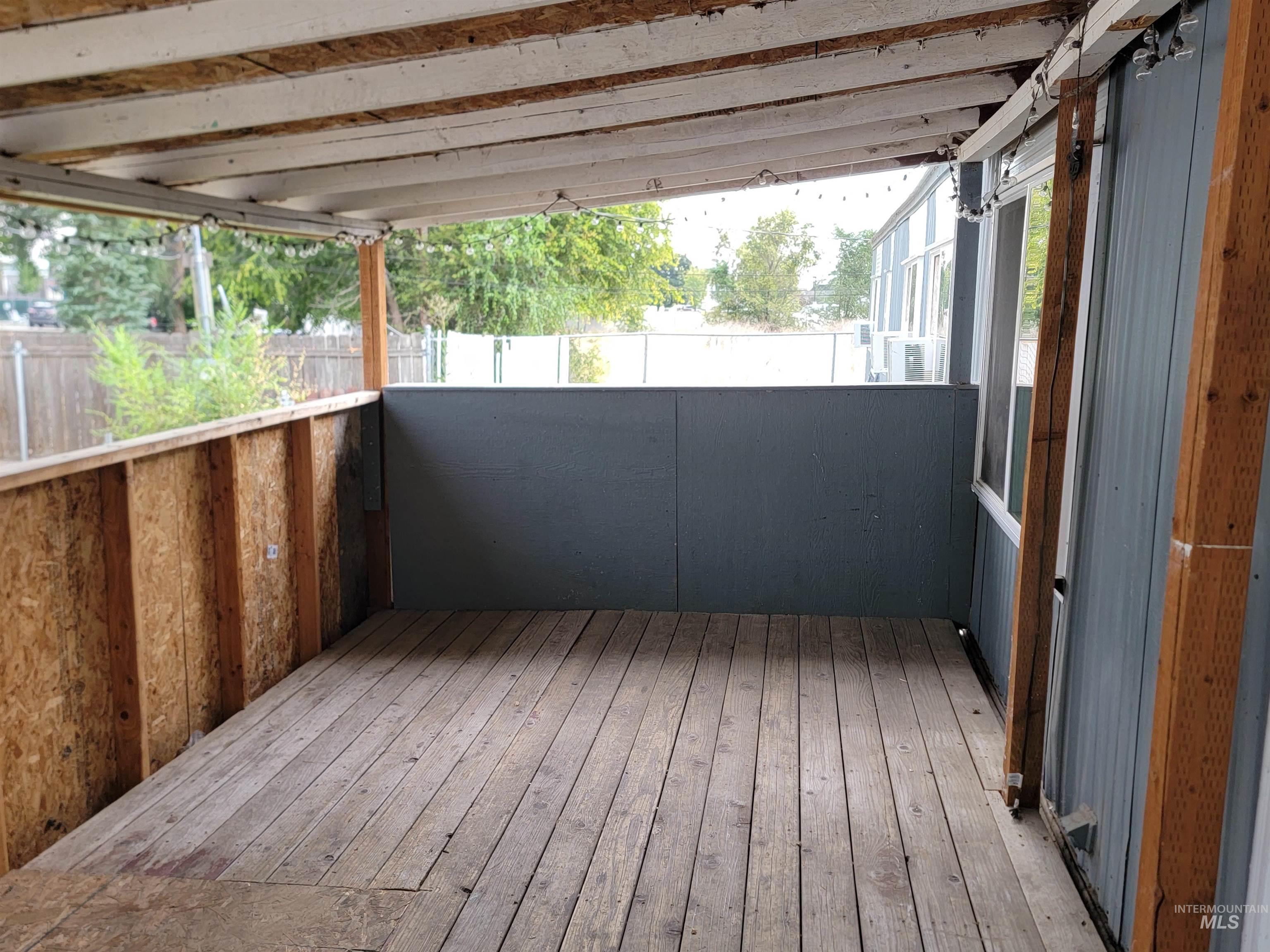 571 Caldwell Blvd Property Photo 10