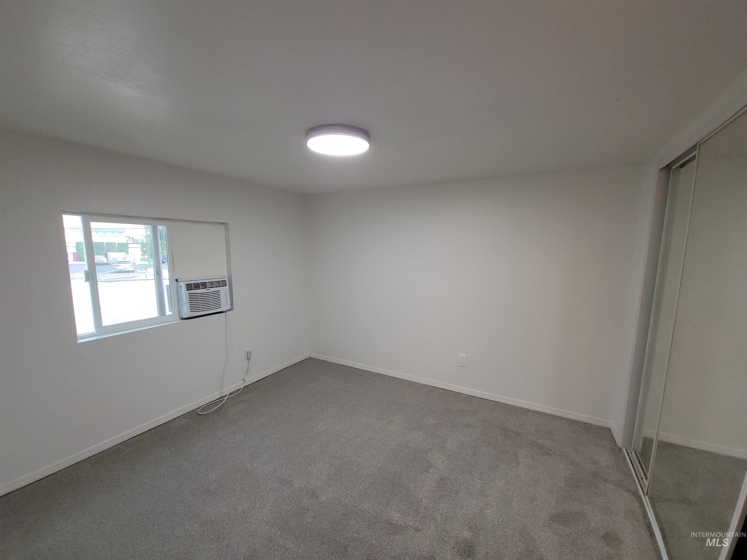 571 Caldwell Blvd Property Photo 14