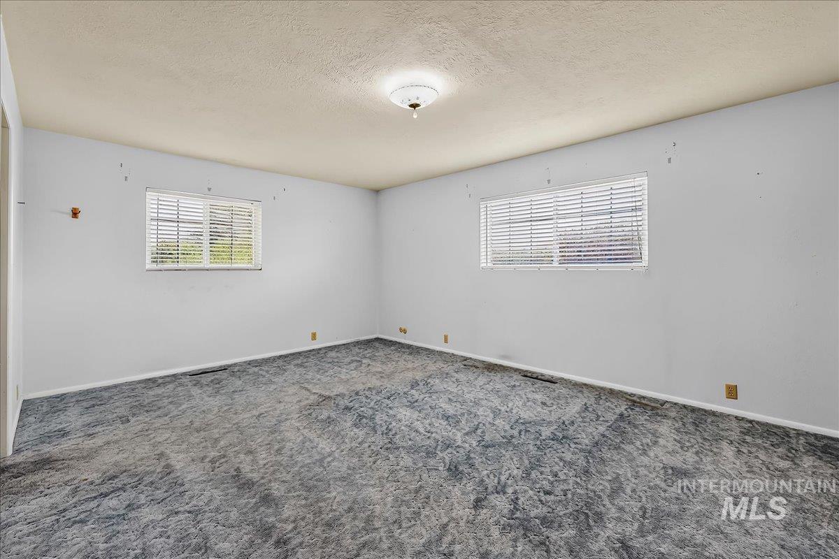 111 Palmer Dr Property Photo 29