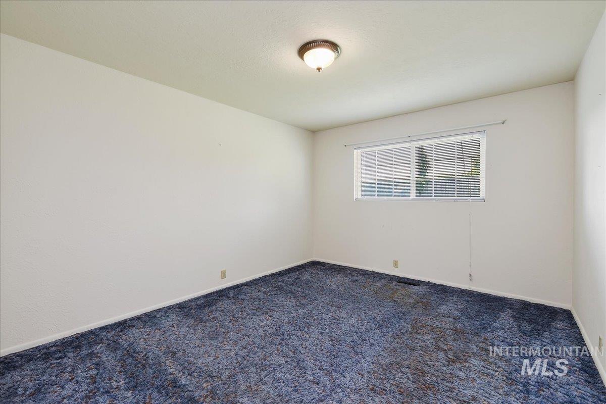 111 Palmer Dr Property Photo 33