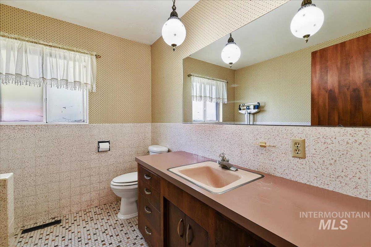 111 Palmer Dr Property Photo 36