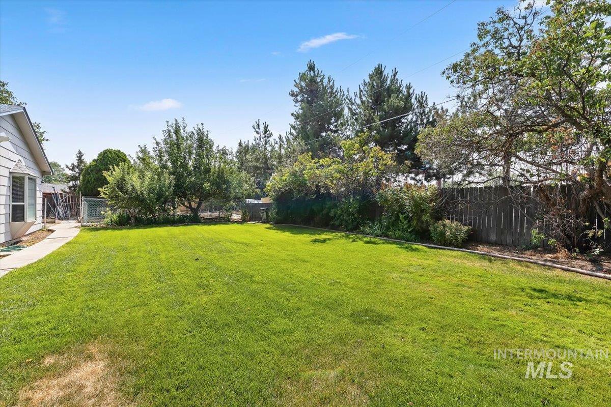 6909 W Sunnybrook Dr Property Photo 37