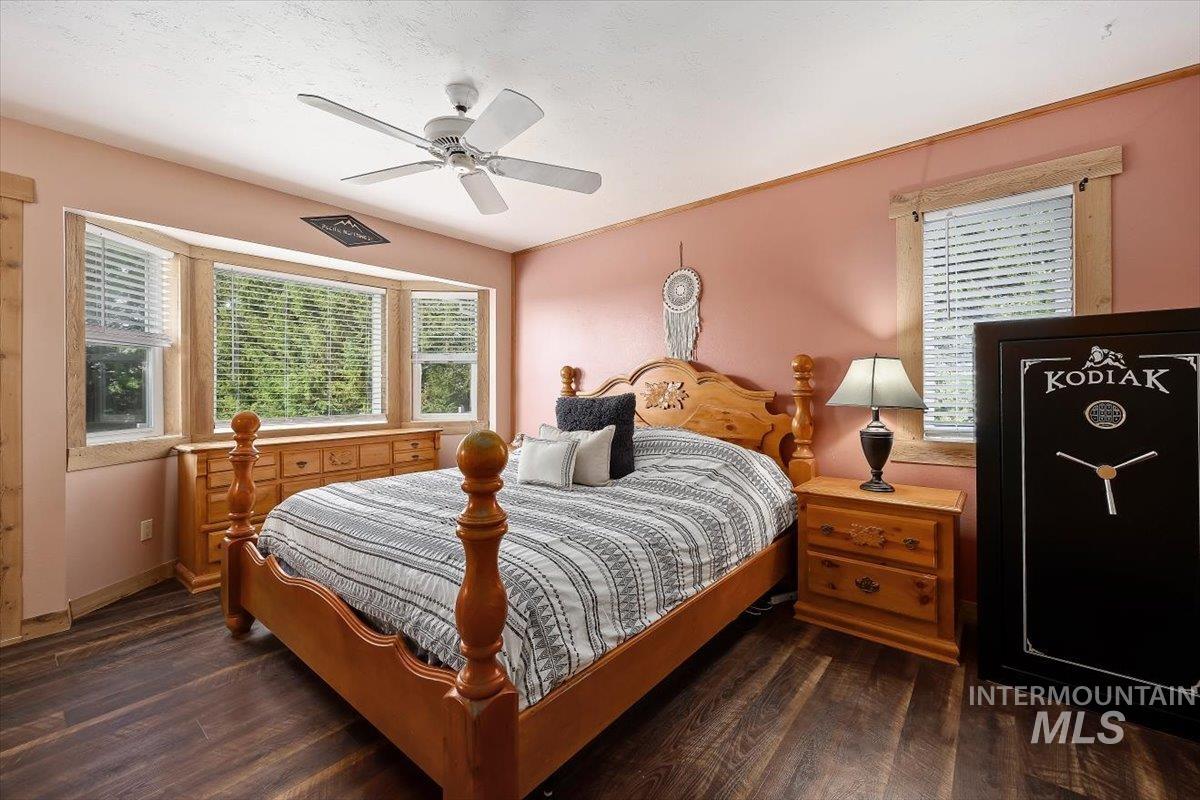 13 N 200 E Property Photo 19