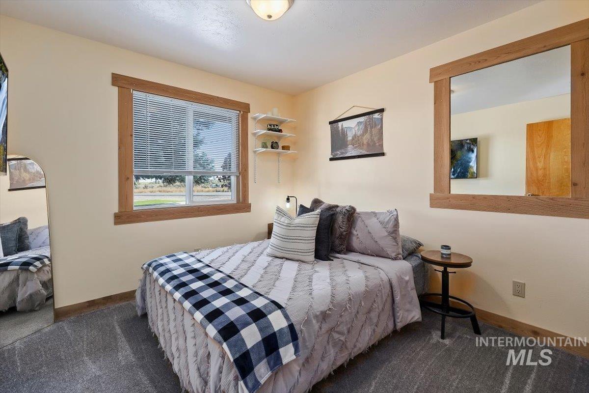 13 N 200 E Property Photo 30