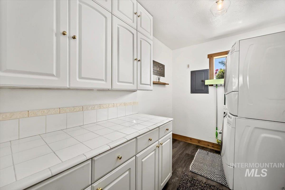 13 N 200 E Property Photo 37