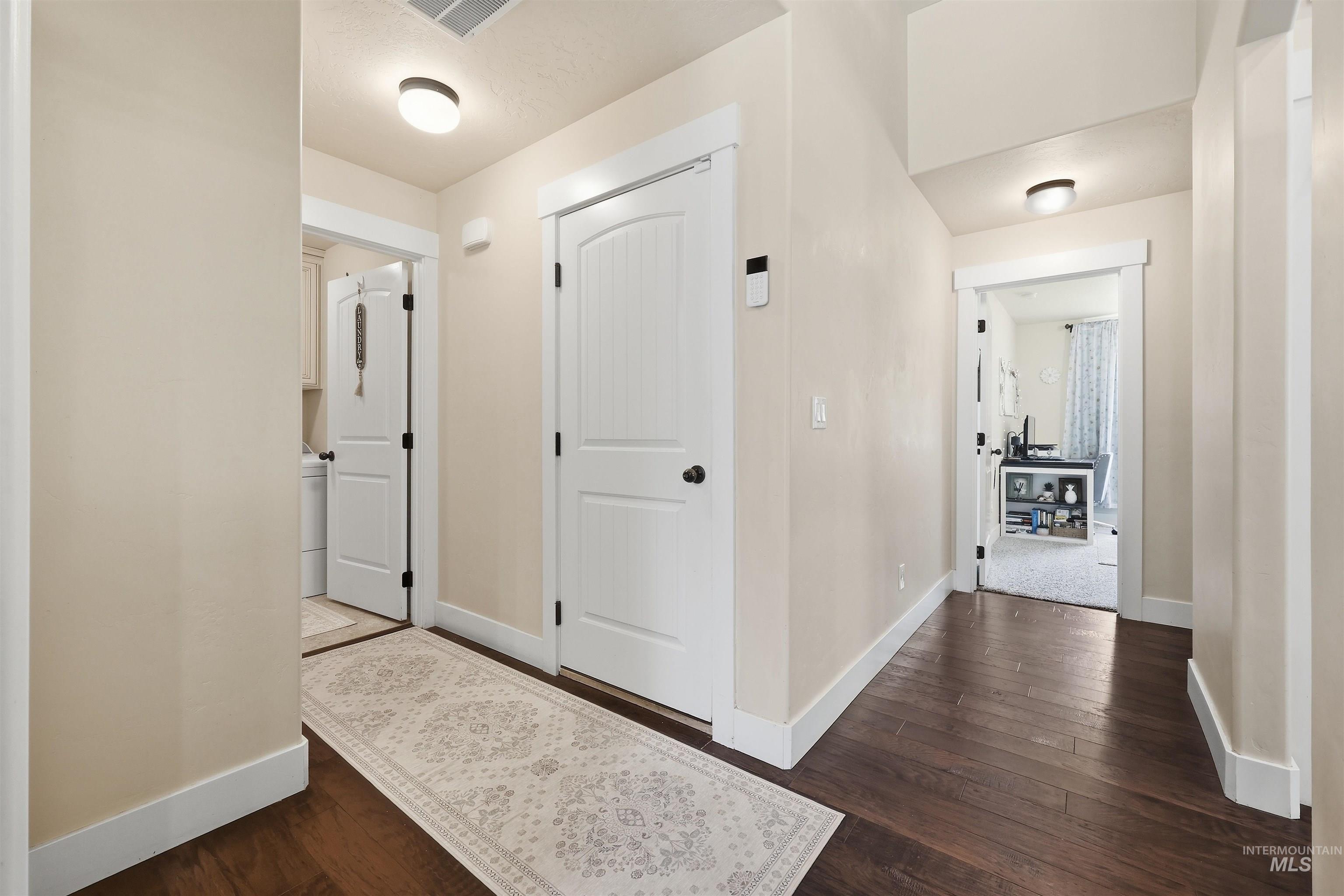 5159 W Brunmier Property Photo 3