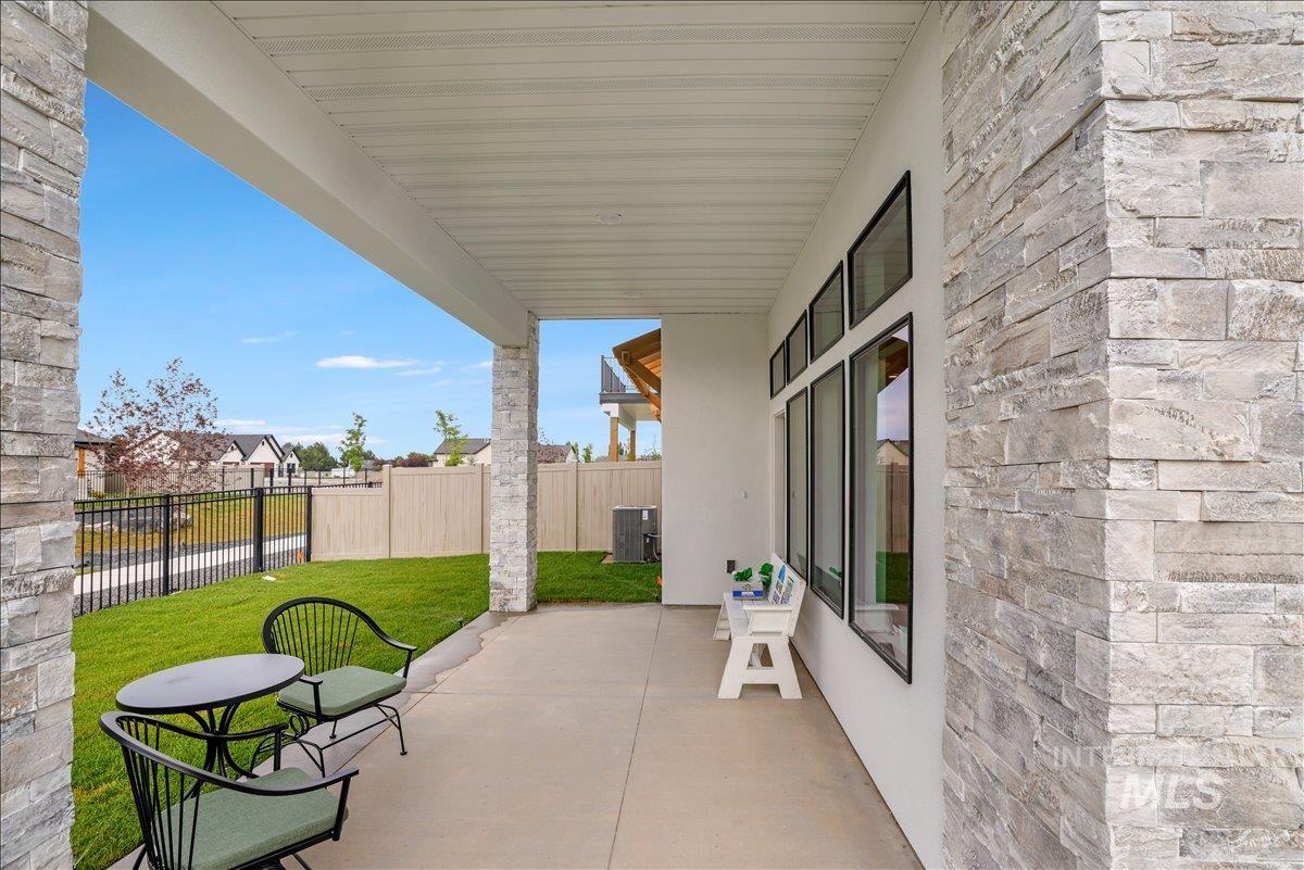 525 Canyon Mist Dr Property Photo 40